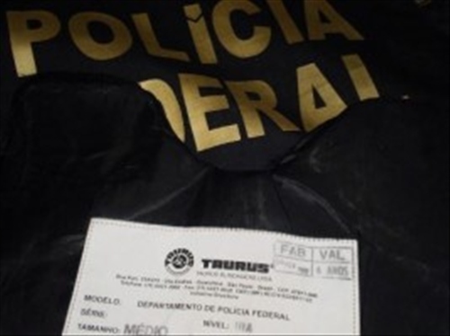 SINDIPOL/BA impede saída de agentes com coletes vencidos » 


