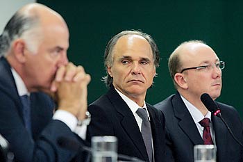 O governo quer acabar com a CPI