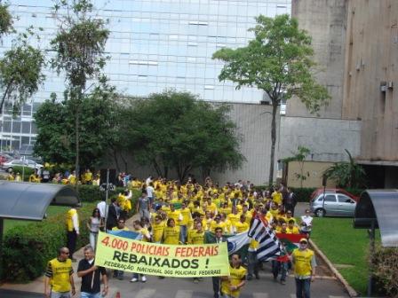 Dia de brigar pelo reenquadramento »