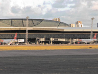 Terceirização gera polêmica em aeroporto »