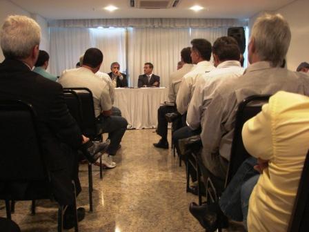 Segundo dia da AGE debate questão salarial »