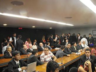 Comissão da Lei Orgânica promove debate »