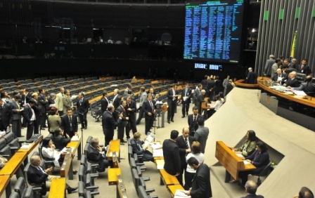 Fenapef acompanha esforço concentrado do Congresso »